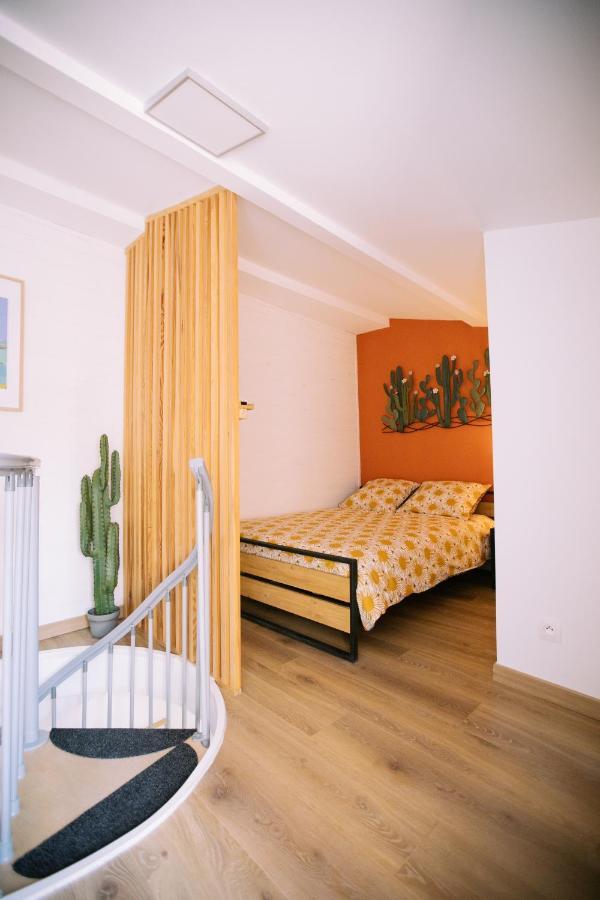 Duplex Avec Terrasse - Hyper-Centre De Toulon Apartman Kültér fotó